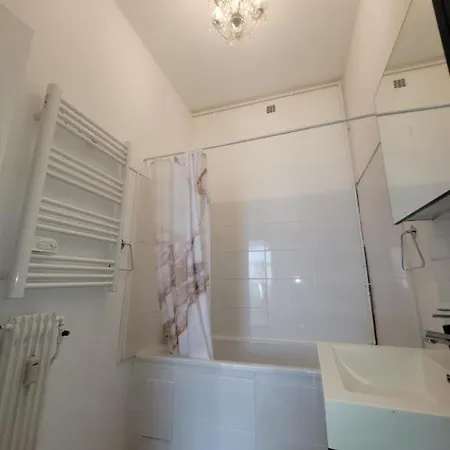 Charming Appartment - Lille Hypercenter - Famous Rue De Bethune Exterior photo